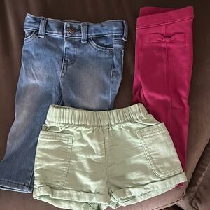 Bundleof two pants and a short